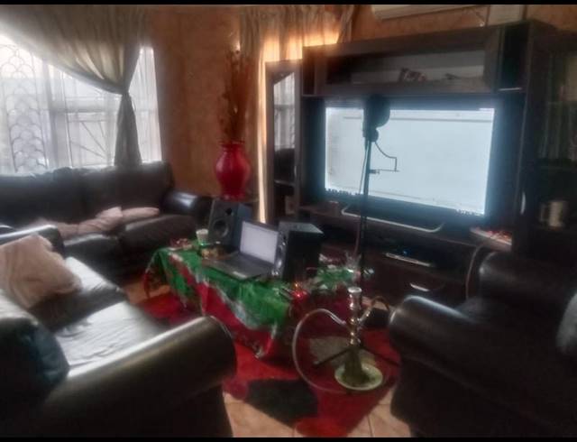 3 BEDROOM HOUSE FOR SALE IN SOSHANGUVE SOUTH